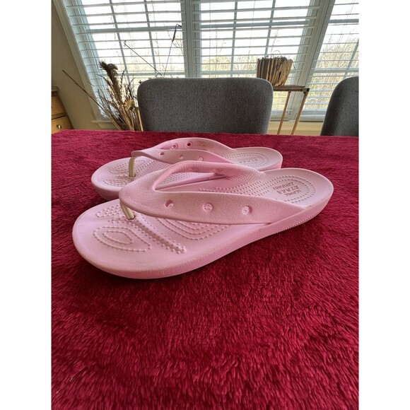 Crocs Women's Classic Platform Flip Flop Sandals Women Size 8 Pink - Picture 1 of 8